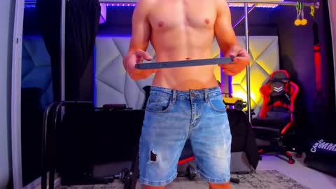 Ayden Miller online show from 11/06/25, 02:34