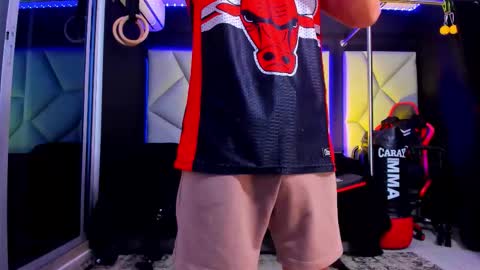 Ayden Miller online show from 11/25/25, 02:55