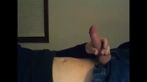 Snapshot of aydum79 chatting on 12/18/25, 09:48 aydum79 online show from 12/18/25, 09:48