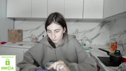 Ayesha online show from 01/09/26, 10:29