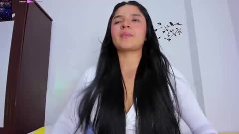 Mariana online show from 10/06/25, 09:01