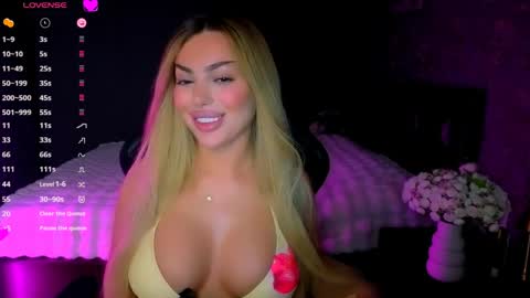  Ayla Demir  online show from 04/06/26, 08:54