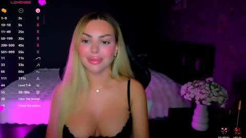 Snapshot of ayla_demir chatting on 05/14/26, 08:04 Ayla Demir online show from 05/14/26, 08:04