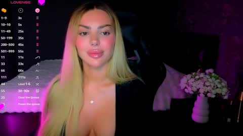 Snapshot of ayla_demir chatting on 05/16/26, 07:45 Ayla Demir online show from 05/16/26, 07:45