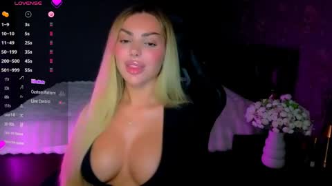 Snapshot of ayla_demir chatting on 05/16/26, 08:07 Ayla Demir online show from 05/16/26, 08:07