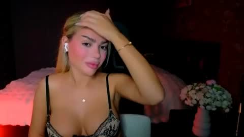 Snapshot of ayla_demir chatting on 06/24/26, 08:08 Ayla Demir online show from 06/24/26, 08:08