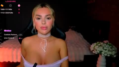 Snapshot of ayla_demir chatting on 07/08/26, 08:24 Ayla Demir online show from 07/08/26, 08:24