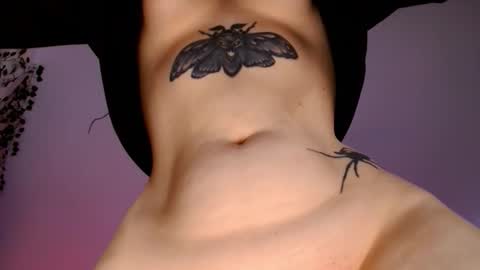 Snapshot of ayla_hill chatting on 02/07/26, 06:50 Ayla hill online show from 02/07/26, 06:50