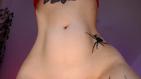 Snapshot of ayla_hill chatting on 02/11/26, 02:49 Ayla hill online show from 02/11/26, 02:49