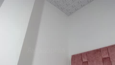 Snapshot of aylasophia_ chatting on 12/11/24, 03:58 Ayla Sophia online show from 12/11/24, 03:58
