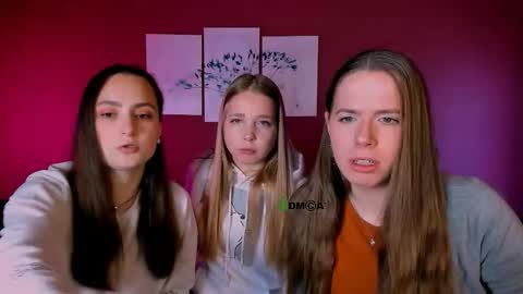 Snapshot of aylin_mirage chatting on 12/17/25, 09:37 aylin_mirage online show from 12/17/25, 09:37