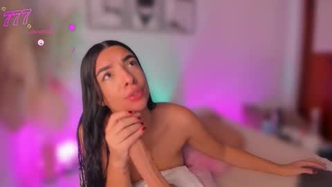 Snapshot of aylinz chatting on 03/02/26, 01:40 Alish online show from 03/02/26, 01:40