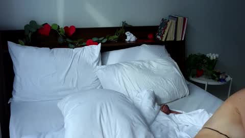 Snapshot of ayralust chatting on 02/25/25, 07:31 Ayra Lust online show from 02/25/25, 07:31