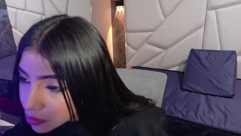 Snapshot of aysel_27 chatting on 11/01/25, 07:27 Aysel online show from 11/01/25, 07:27