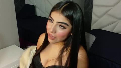 Snapshot of aysel_27 chatting on 11/15/25, 07:43 Aysel online show from 11/15/25, 07:43
