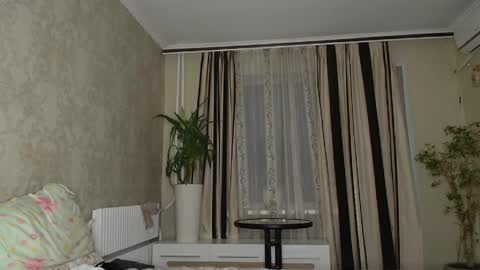 Snapshot of ayshekisskitty chatting on 02/24/26, 07:23 ViktoranMary online show from 02/24/26, 07:23