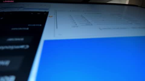 Ayshel online show from 11/22/25, 02:54