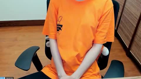 Snapshot of ayumianzu chatting on 12/21/25, 12:07 anzu online show from 12/21/25, 12:07