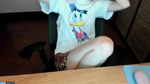 Snapshot of ayumianzu chatting on 05/13/26, 09:55 anzu online show from 05/13/26, 09:55