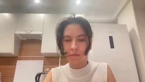 Snapshot of ayyababys chatting on 12/28/24, 01:38 angel ayya online show from 12/28/24, 01:38