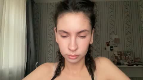 Snapshot of ayyababys chatting on 11/10/25, 01:21 angel ayya online show from 11/10/25, 01:21