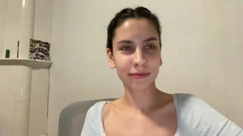 Snapshot of ayyababys chatting on 01/06/26, 07:28 angel ayya online show from 01/06/26, 07:28