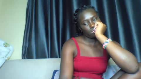 Snapshot of azaelia_iris chatting on 05/10/26, 06:35 azaelia_iris online show from 05/10/26, 06:35