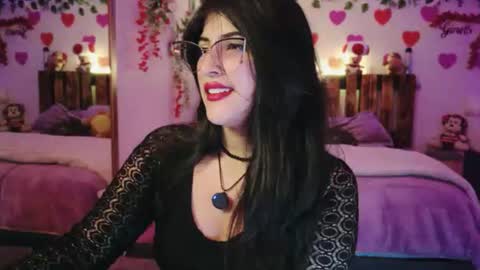 Snapshot of azaharnoor chatting on 07/11/26, 12:02 Azahar online show from 07/11/26, 12:02