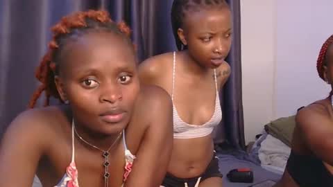 Azalea online show from 03/07/26, 04:48