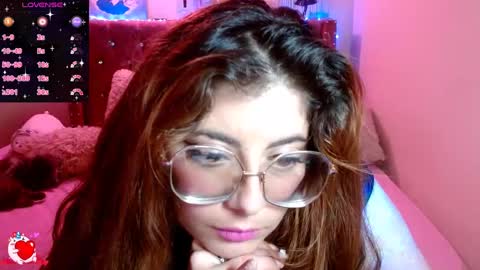 Snapshot of azamy_12 chatting on 12/14/24, 09:13 Amanda online show from 12/14/24, 09:13
