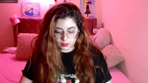 Snapshot of azamy_12 chatting on 12/17/24, 12:12 Amanda online show from 12/17/24, 12:12