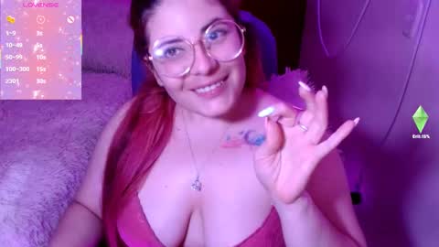 Snapshot of azamy_12 chatting on 03/07/25, 03:19 Amanda online show from 03/07/25, 03:19