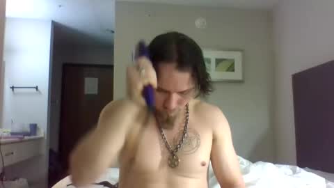 azazel_pyro online show from 02/17/26, 05:52