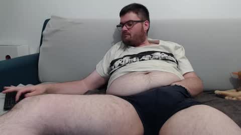 Snapshot of azer912 chatting on 10/30/25, 10:43 Azer online show from 10/30/25, 10:43