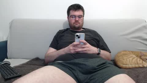 Azer online show from 04/16/26, 08:42