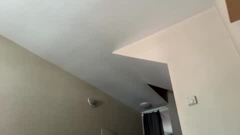 Snapshot of azero87 chatting on 12/25/24, 12:37 bi steel online show from 12/25/24, 12:37