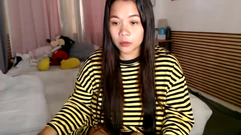 Lina online show from 12/30/24, 02:09