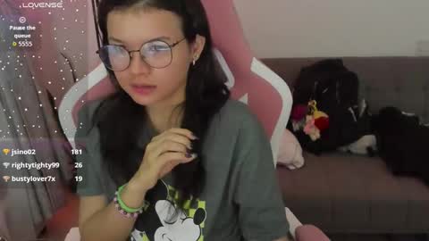 Azu  online show from 03/28/26, 02:44