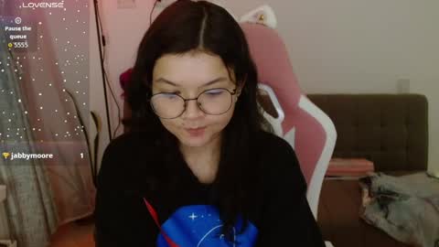 Azu  online show from 04/14/26, 01:11