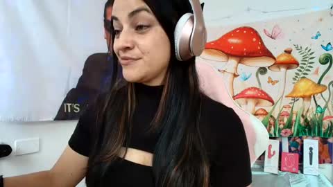 Snapshot of azucenaxxxgp chatting on 07/10/26, 03:36 Azucena R online show from 07/10/26, 03:36
