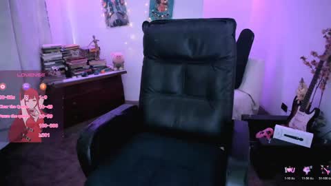   online show from 04/18/26, 07:07