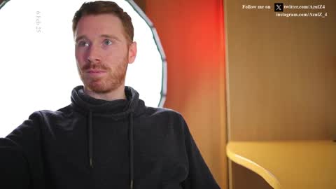 Snapshot of azulz4 chatting on 02/06/25, 06:56 Azul online show from 02/06/25, 06:56