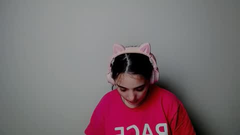 azumi_chan_ online show from 10/03/25, 09:34