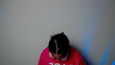 azumi_chan_ online show from 10/04/25, 09:46