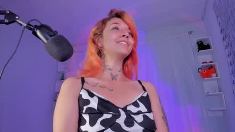 Snapshot of azumi_saan chatting on 01/09/25, 06:38 azumi saan online show from 01/09/25, 06:38