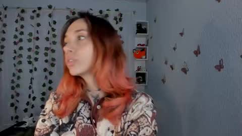 Snapshot of azumi_saan chatting on 10/30/25, 03:19 azumi saan online show from 10/30/25, 03:19