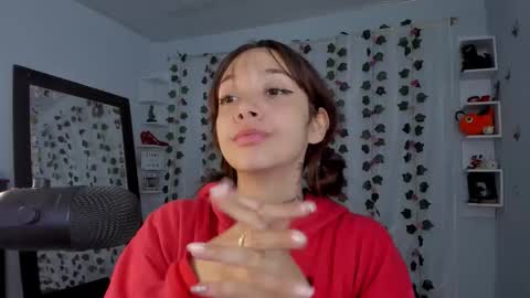 Snapshot of azumi_saan chatting on 12/22/25, 03:03 azumi saan online show from 12/22/25, 03:03