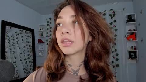 Snapshot of azumi_saan chatting on 01/09/26, 02:36 azumi saan online show from 01/09/26, 02:36