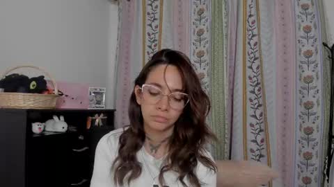 azumi saan online show from 05/18/26, 01:35