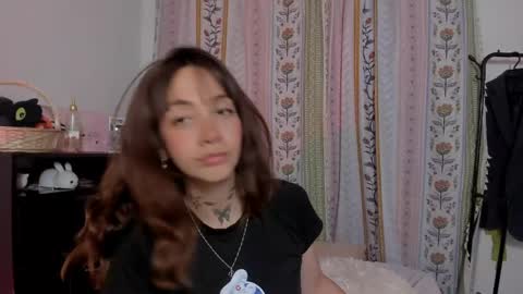 azumi saan online show from 05/27/26, 02:19